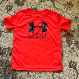 Under armour tshirt